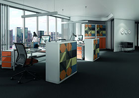 photo de bureaux avec meuble de classement